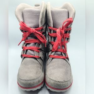 SOREL Women's Meadow Lace Waterproof Boots in Light Gray US 7/ EU 38